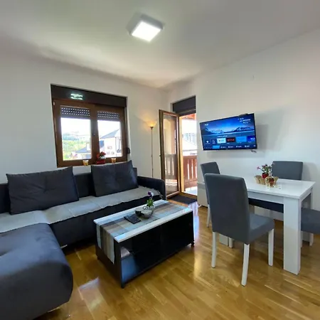 דירה Kubura זלאטיבור